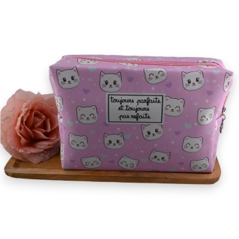 Trousse de toilette rose...