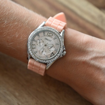 Montre femme silicone et...