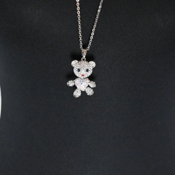 Collier fantaisie nounours...