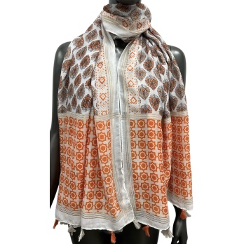 Foulard motif ethnique...