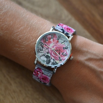 Montre Ernest motif...