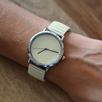 Montre Ernest couleur beige...