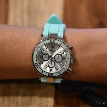 Montre Ernest silicone vert...